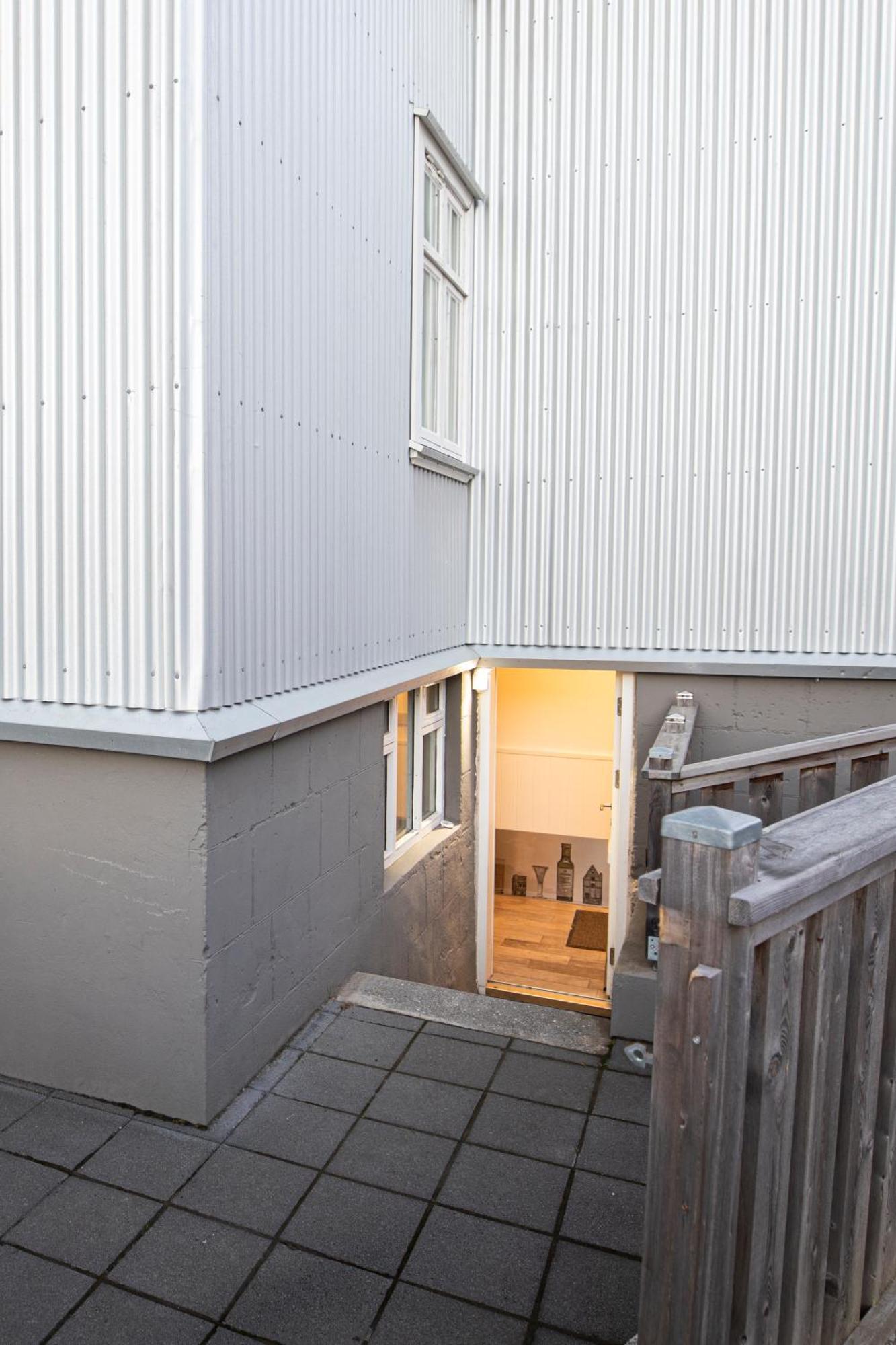 Day Dream Soleyjargata Rooms & Apartments Reykjavík Exterior photo